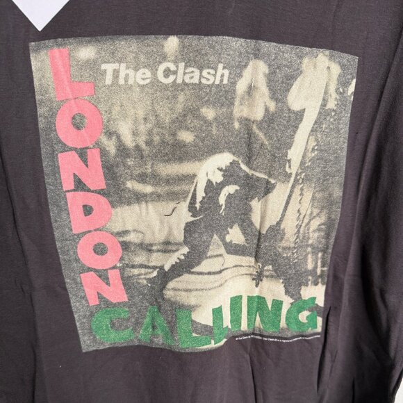 Free people Women's‎ Black The Clash Graphic Short Sleeve Tee - Size S Small - Picture 3 of 5